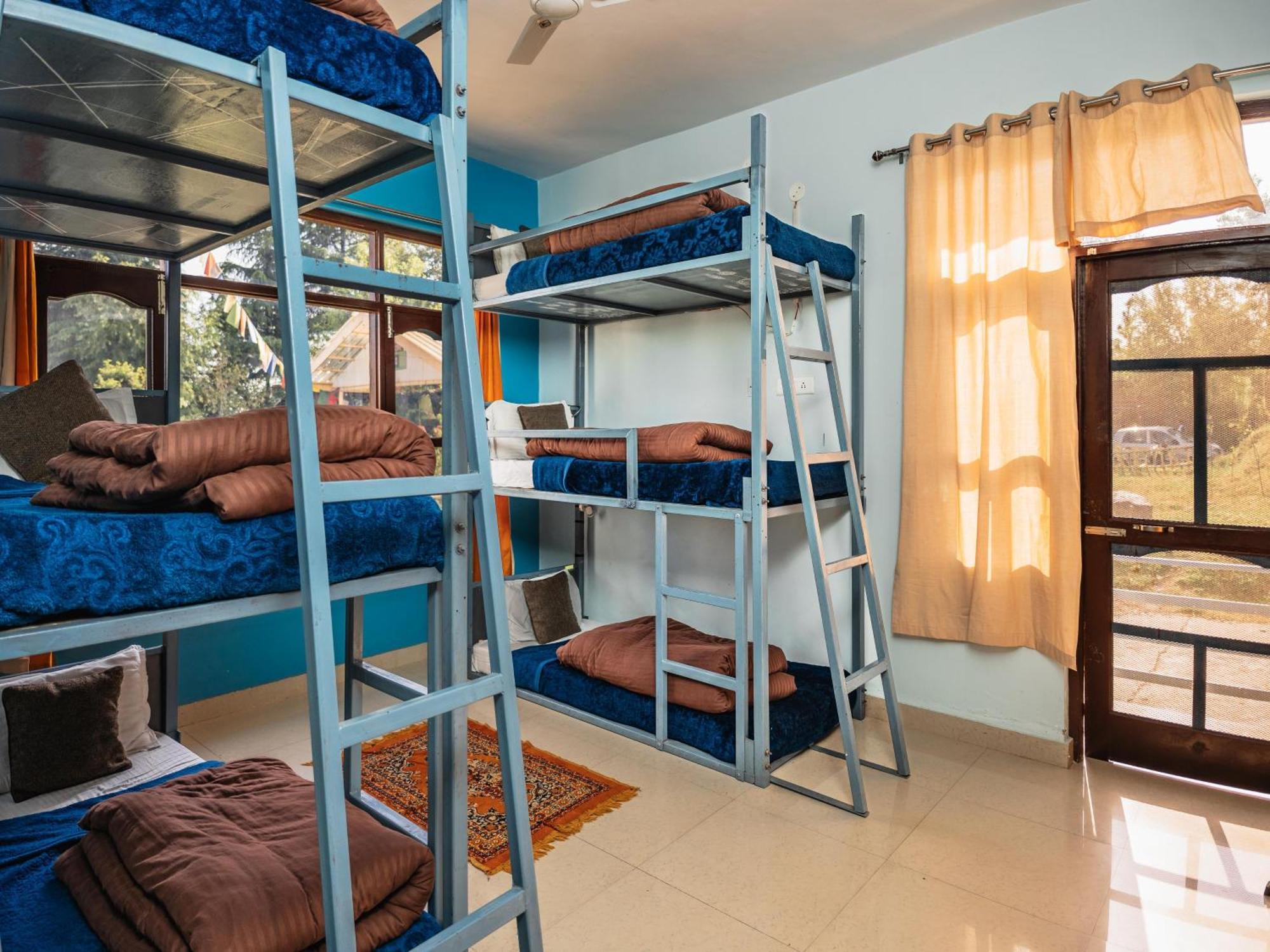 The Bunker Bir Hostel Ngoại thất bức ảnh